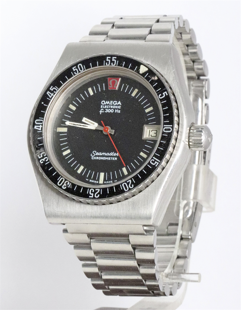  Omega Seamaster Electronic F300